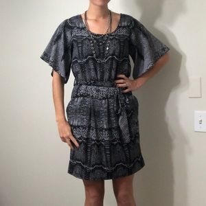 Black and gray printed dress